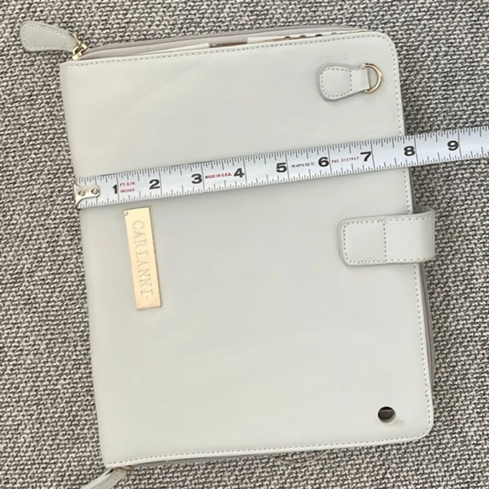 Carianni White IPad Case with Minimalist Design
